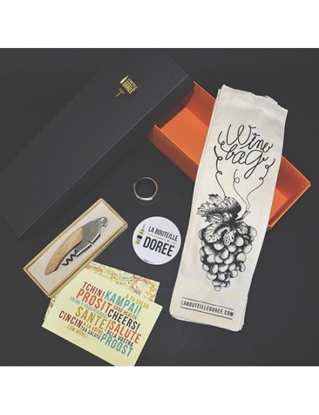 Boite d'accessoires voyage autour du vin