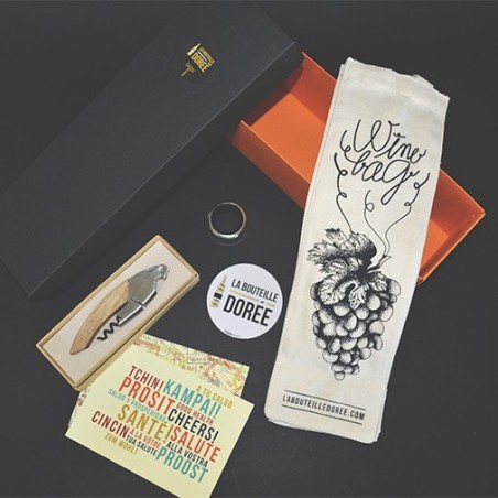 Boite d'accessoires voyage autour du vin