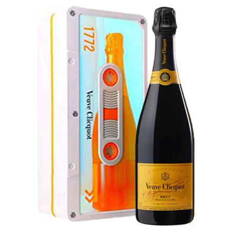 Champagne Veuve Clicquot Réserve Cuvée - Avec boite métal cassette
